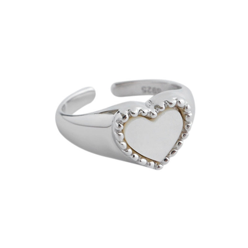 925 Sterling Silver Love Heart Shell Finger Ring For Women Fashion Party Wedding Jewelry Ring Gift S-R952